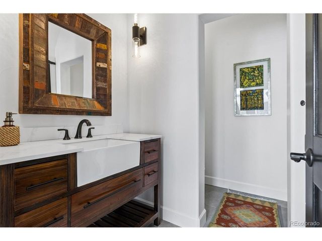 2500 S Jackson St, Denver, CO 80210