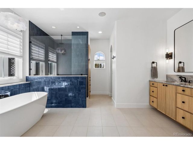 2500 S Jackson St, Denver, CO 80210