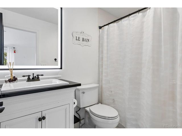 2500 S Jackson St, Denver, CO 80210