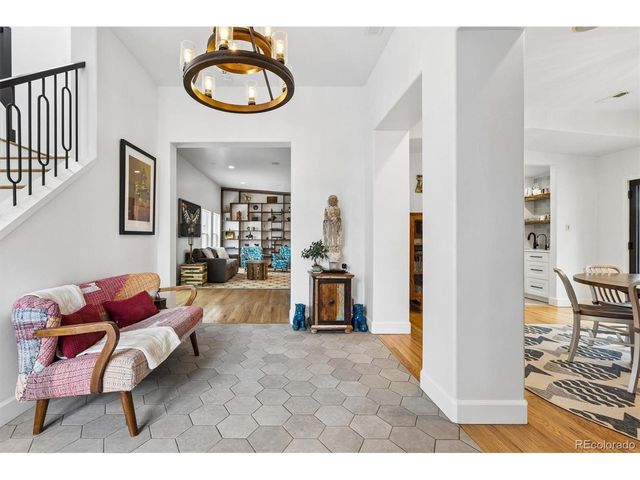 2500 S Jackson St, Denver, CO 80210
