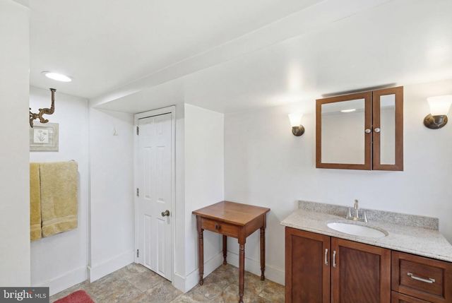 21384 E SHARP ST, Rock Hall, MD 21661