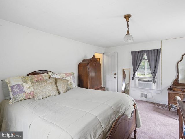 21384 E SHARP ST, Rock Hall, MD 21661