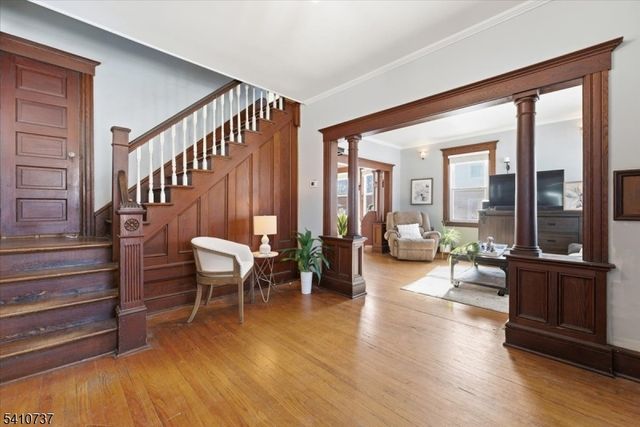 554 Barron Ave, Woodbridge Twp., NJ 07095