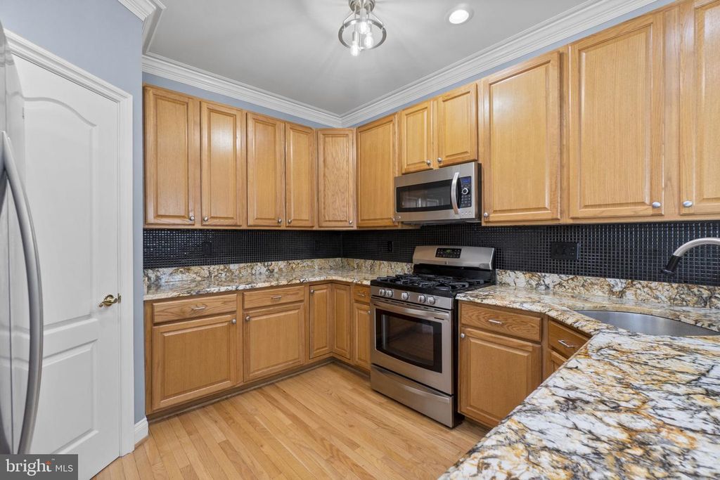 Image 14 of property listing at 5912 MYSTIC OCEAN LN #A4-24, Clarksville, MD 21029