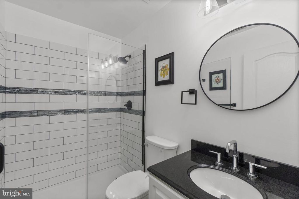 Image 29 of property listing at 5912 MYSTIC OCEAN LN #A4-24, Clarksville, MD 21029