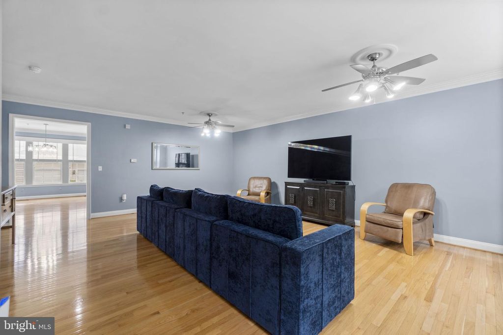 Image 3 of property listing at 5912 MYSTIC OCEAN LN #A4-24, Clarksville, MD 21029