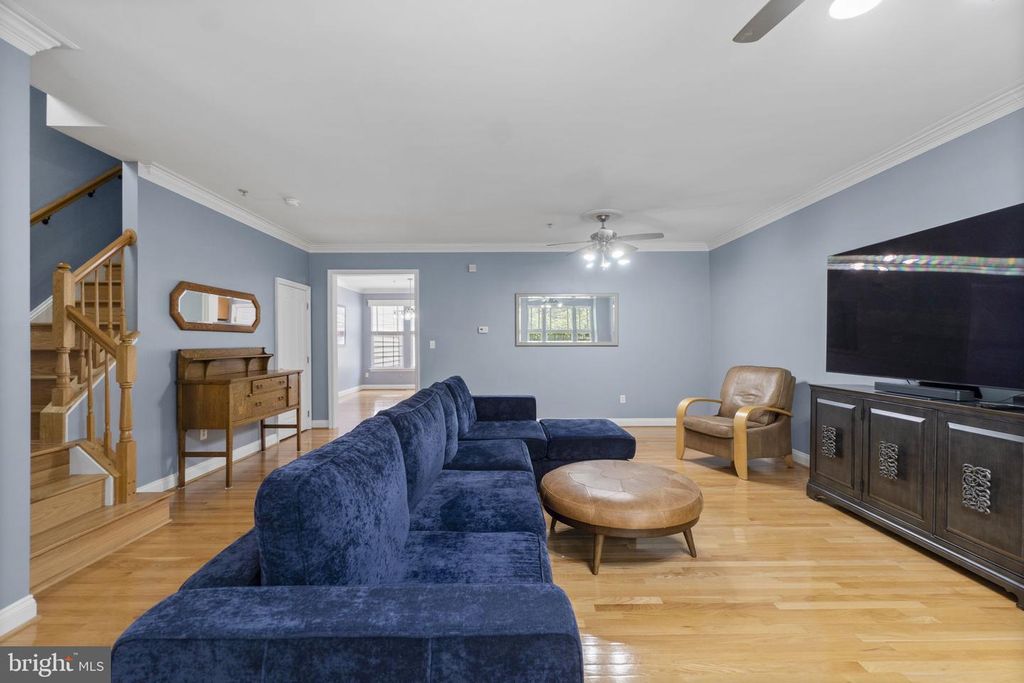 Image 4 of property listing at 5912 MYSTIC OCEAN LN #A4-24, Clarksville, MD 21029