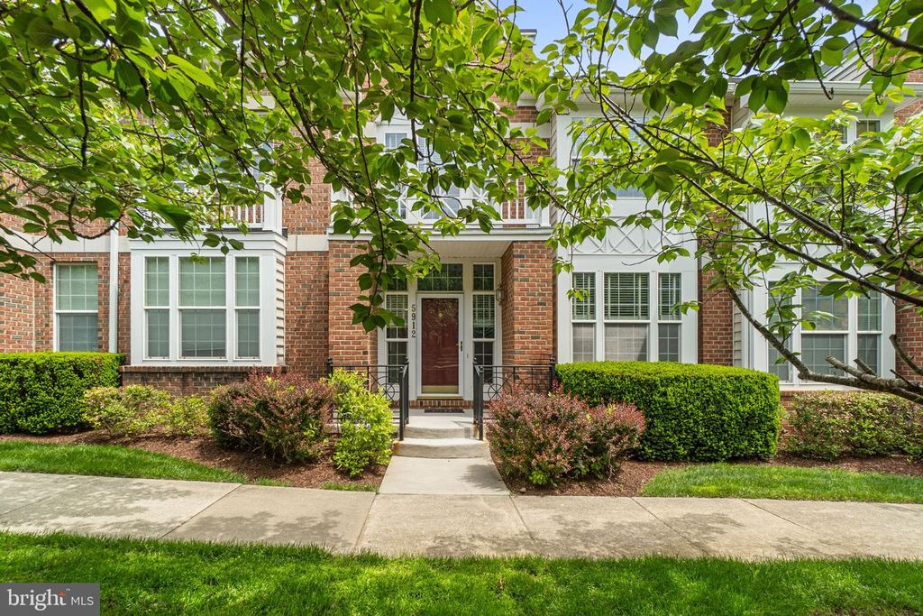 Image 44 of property listing at 5912 MYSTIC OCEAN LN #A4-24, Clarksville, MD 21029
