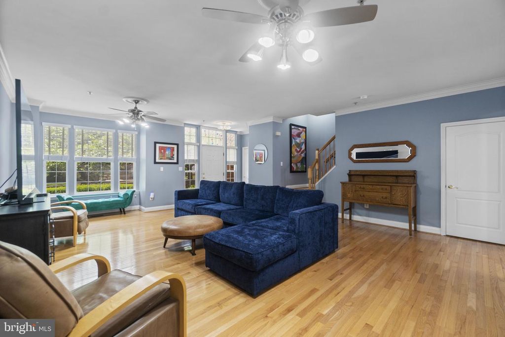 Image 6 of property listing at 5912 MYSTIC OCEAN LN #A4-24, Clarksville, MD 21029