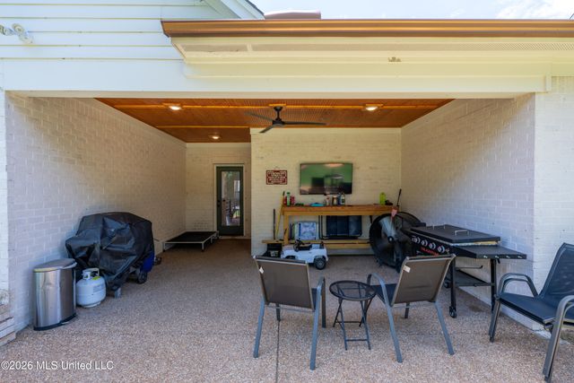2866 High Pointe Avenue, Southaven, MS 38672