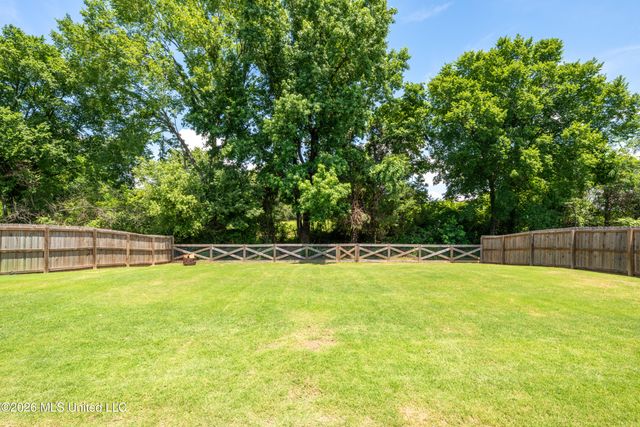 2866 High Pointe Avenue, Southaven, MS 38672