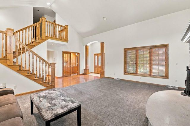 5044 REDBUD COURT, Green Bay, WI 54311