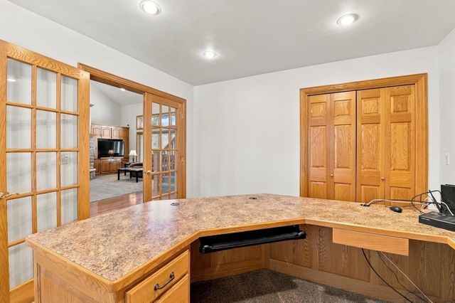 5044 REDBUD COURT, Green Bay, WI 54311
