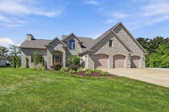 5044 REDBUD COURT, Green Bay, WI 54311