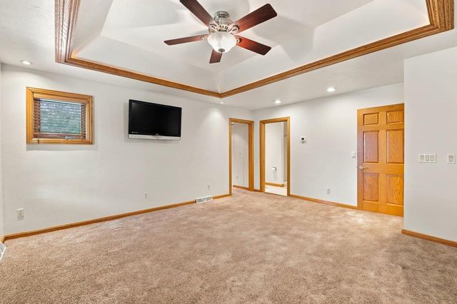 5044 REDBUD COURT, Green Bay, WI 54311