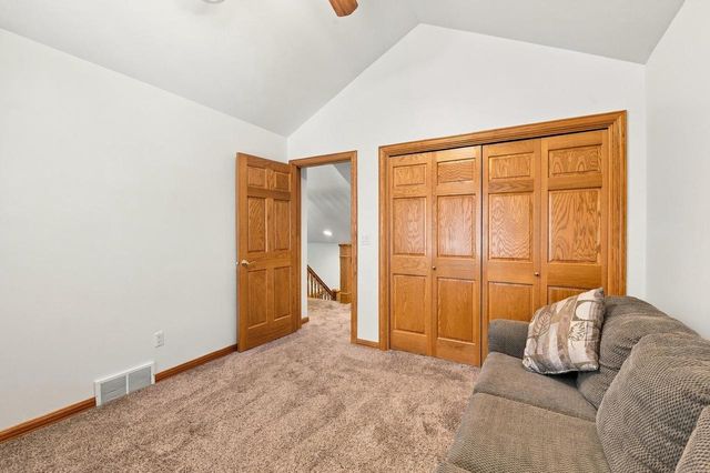 5044 REDBUD COURT, Green Bay, WI 54311