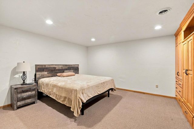 5044 REDBUD COURT, Green Bay, WI 54311