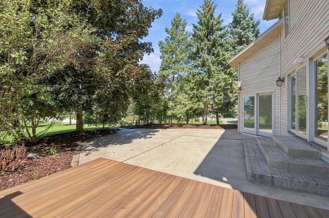 5044 REDBUD COURT, Green Bay, WI 54311