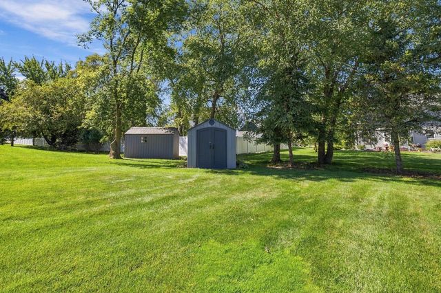 5044 REDBUD COURT, Green Bay, WI 54311