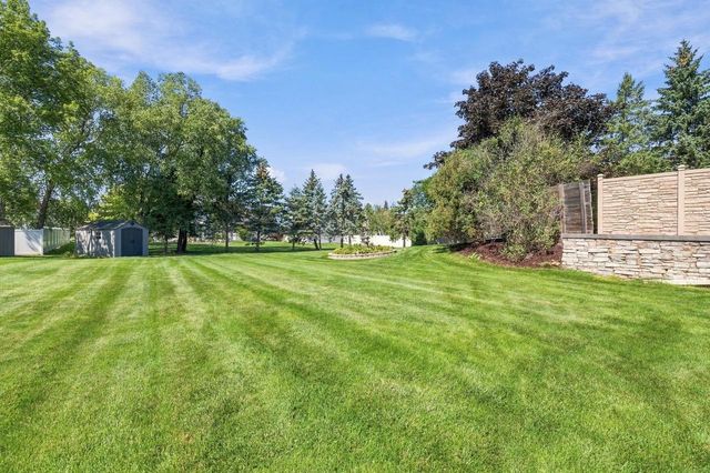 5044 REDBUD COURT, Green Bay, WI 54311