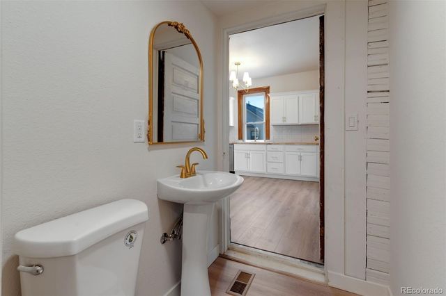 824 E Cache La Poudre Street, Colorado Springs, CO 80903