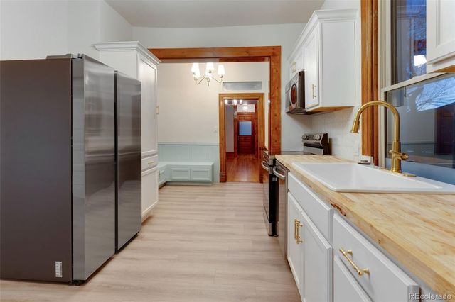 824 E Cache La Poudre Street, Colorado Springs, CO 80903