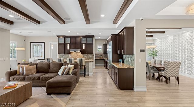 277 Lindura Court, Las Vegas, NV 89138