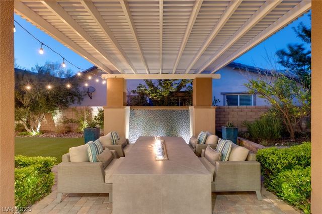 277 Lindura Court, Las Vegas, NV 89138