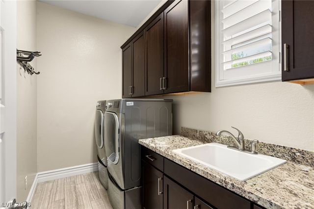 277 Lindura Court, Las Vegas, NV 89138