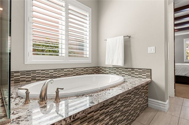 277 Lindura Court, Las Vegas, NV 89138