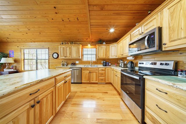 70 Joe Baker Road, Batesville, AR 72501