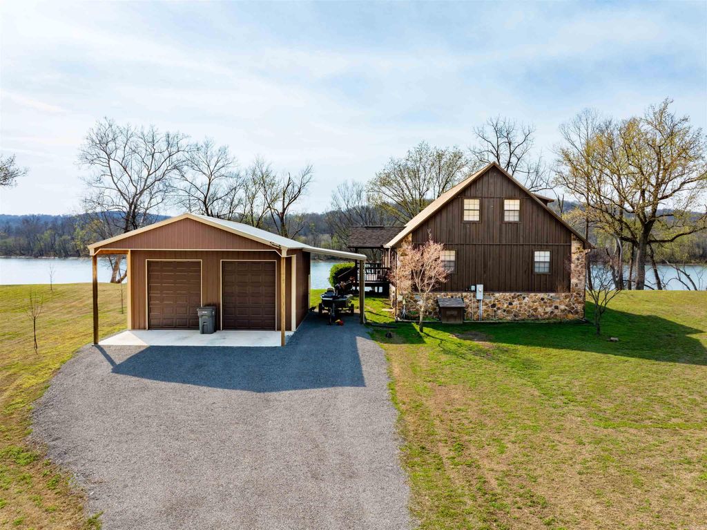 70 Joe Baker Road, Batesville, AR 72501