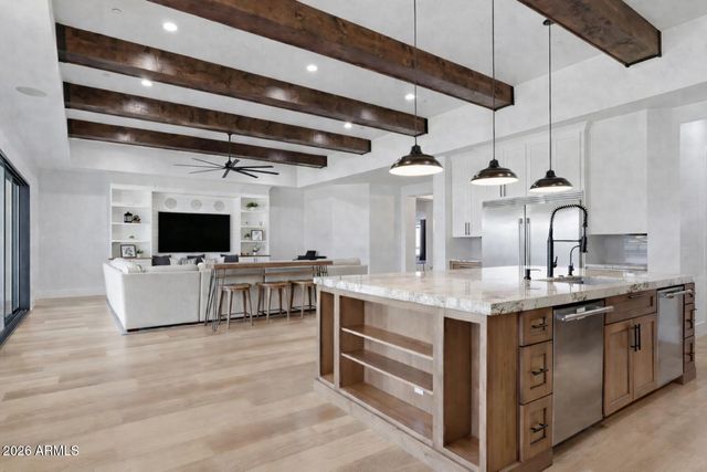 18125 W MONTEBELLO Court 67, Litchfield Park, AZ 85340