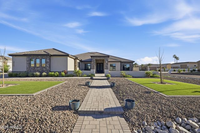 18125 W MONTEBELLO Court 67, Litchfield Park, AZ 85340