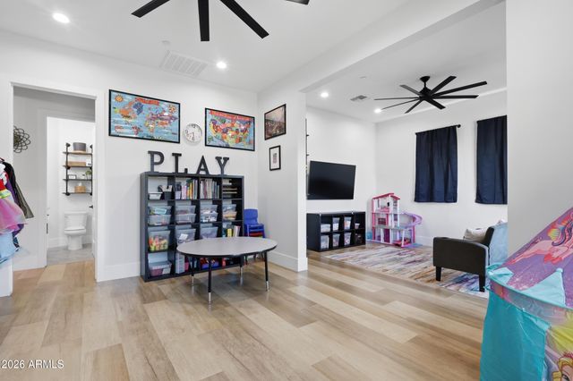 18125 W MONTEBELLO Court 67, Litchfield Park, AZ 85340