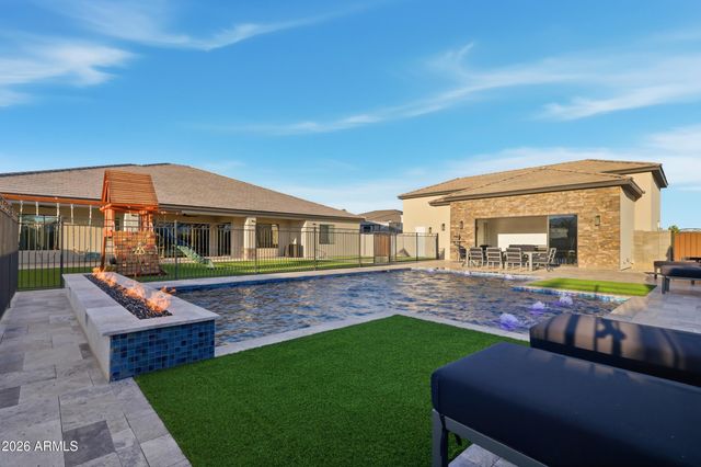 18125 W MONTEBELLO Court 67, Litchfield Park, AZ 85340