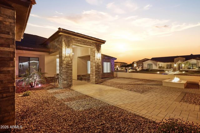 18125 W MONTEBELLO Court 67, Litchfield Park, AZ 85340