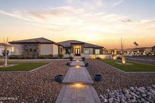 18125 W MONTEBELLO Court 67, Litchfield Park, AZ 85340