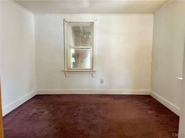 30 Cut Off Road, Granby, NY 13069