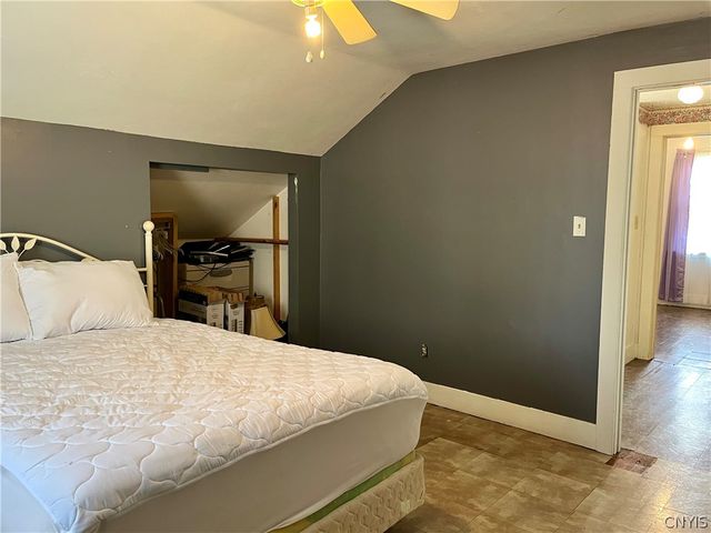 30 Cut Off Road, Granby, NY 13069