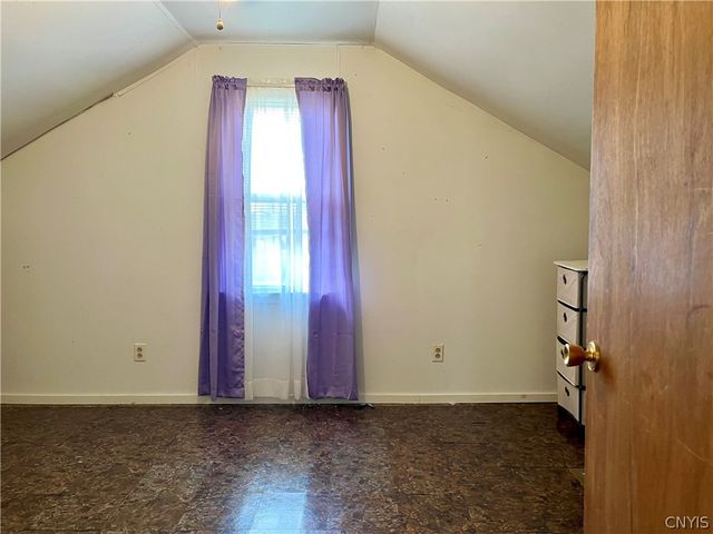 30 Cut Off Road, Granby, NY 13069