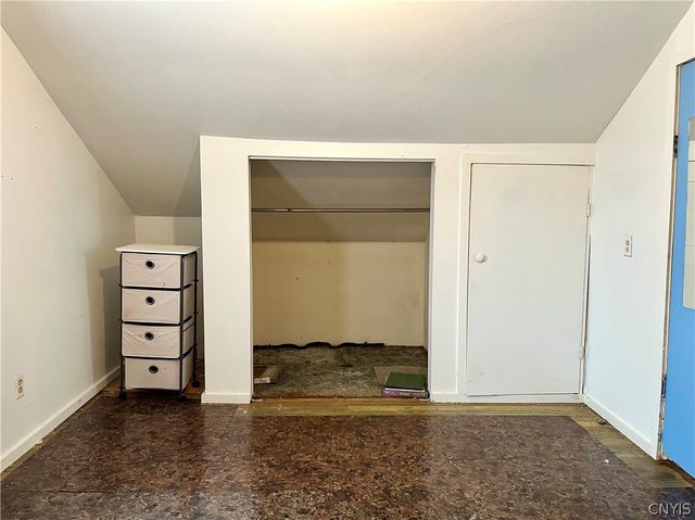 30 Cut Off Road, Granby, NY 13069