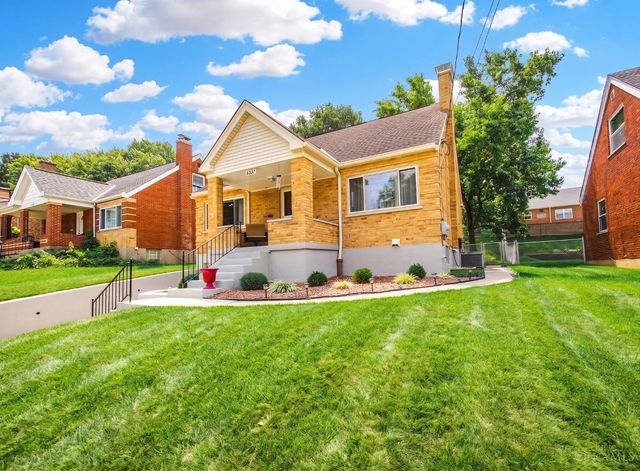 4337 St Martins Place, Cheviot, OH 45211