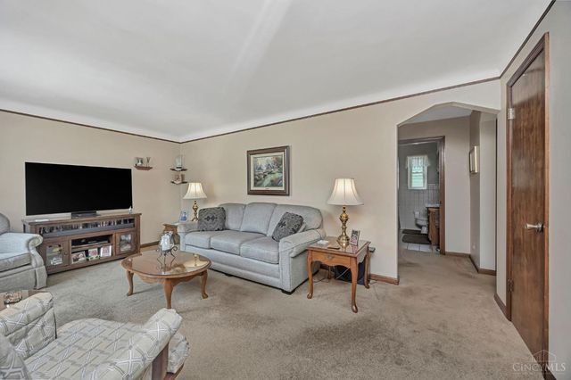 4337 St Martins Place, Cheviot, OH 45211