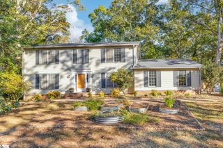 5 Edwards Mill Court, Taylors, SC 29687