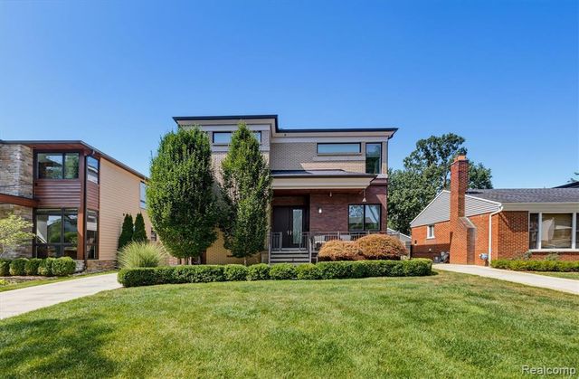 1884 Shipman Boulevard, Birmingham, MI 48009