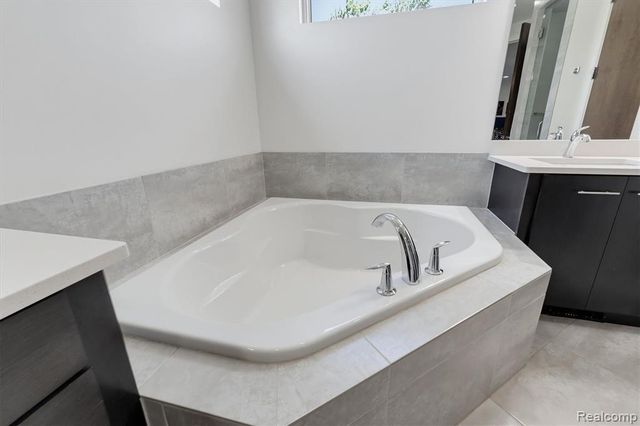 1884 Shipman Boulevard, Birmingham, MI 48009