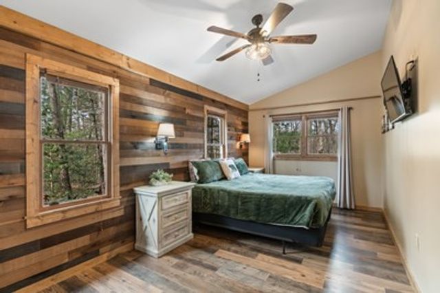 162 Little Falls Drive, Mineral Bluff, GA 30559