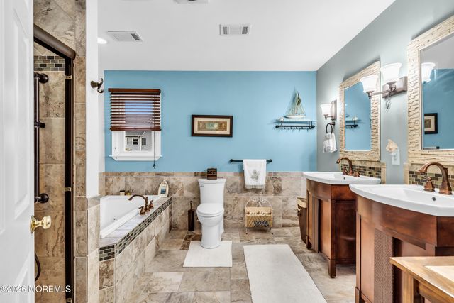 3290 Long Point Drive, Toms River, NJ 08753
