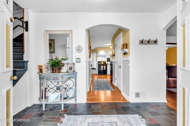 3290 Long Point Drive, Toms River, NJ 08753